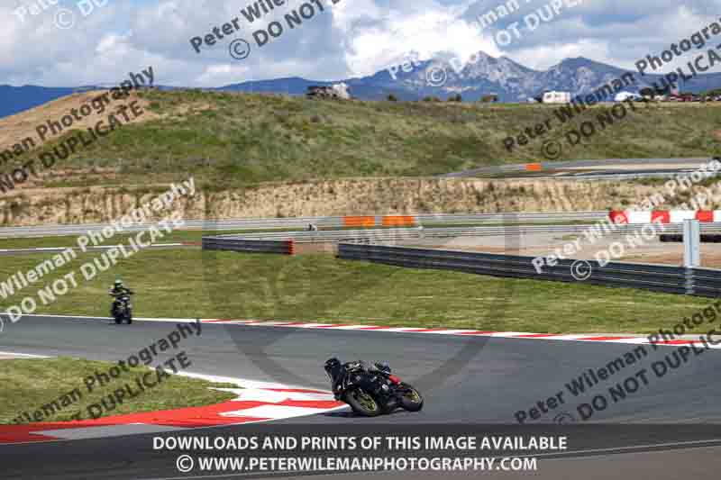 cadwell no limits trackday;cadwell park;cadwell park photographs;cadwell trackday photographs;enduro digital images;event digital images;eventdigitalimages;navarra;no limits trackdays;peter wileman photography;racing digital images;trackday digital images;trackday photos